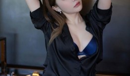 吃瓜网红高清图片,揭秘吃瓜网红高清美照背后的故事